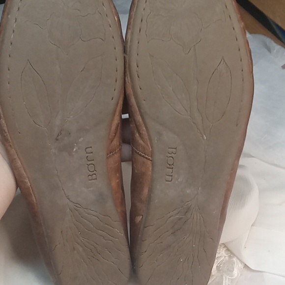 Born brown leather flats size 10 - Picture 4 of 6